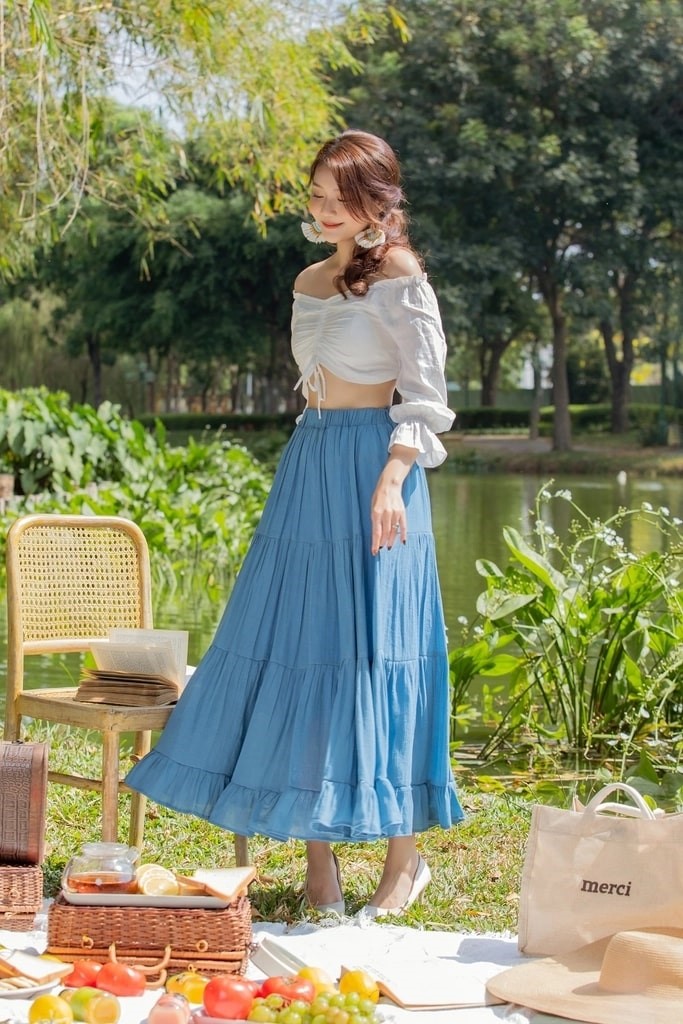 Phối đồ với chân váy maxi